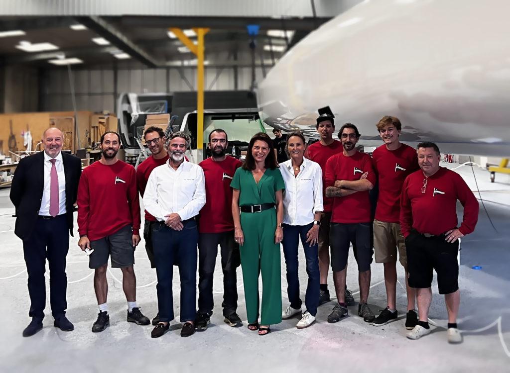 Christelle Morancais visite le chanitier Black pepper Yachts